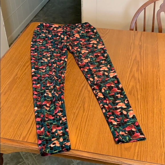 lularoe flower leggings